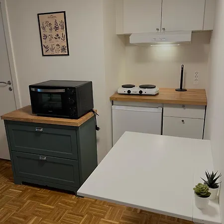 Gaestehuset Husly Apartment